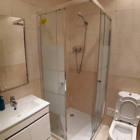 Apartment E.c *